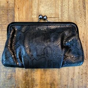 COACH Snake Print Design Clutch Purse Handbag Black/Plum